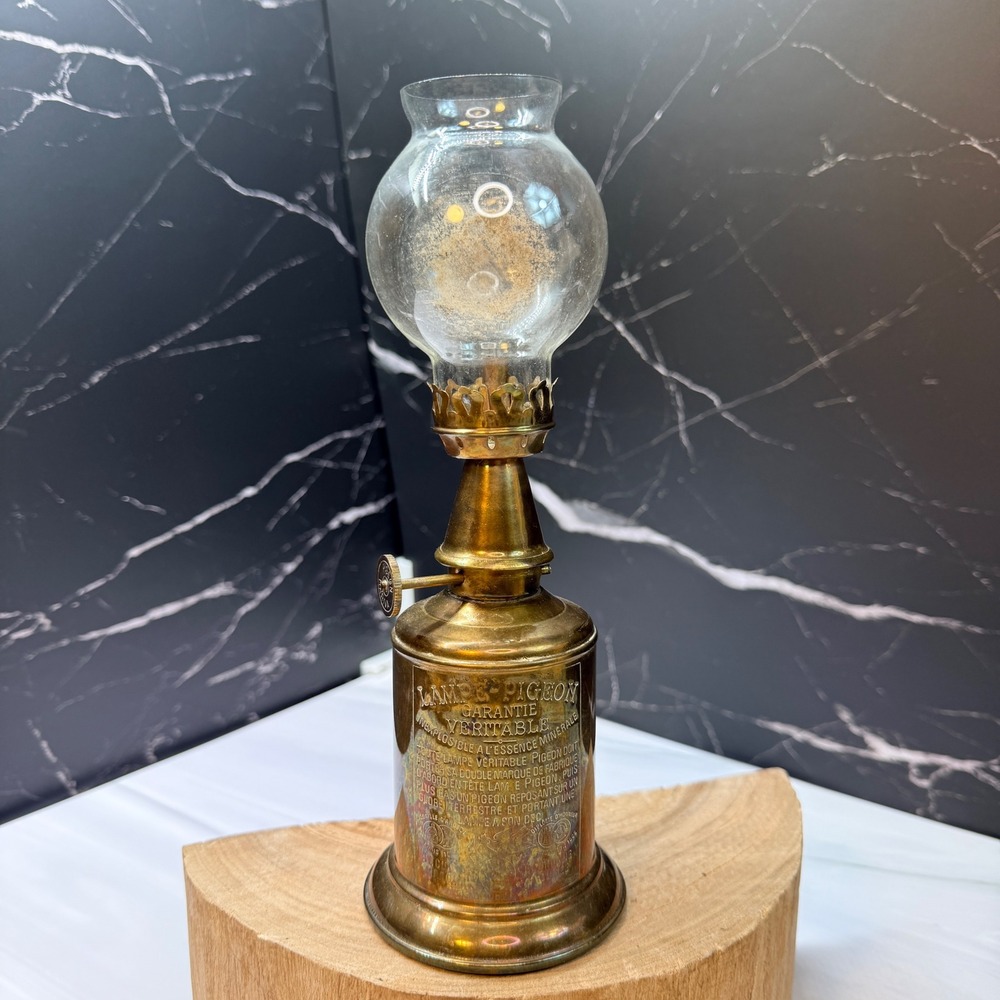 Antique Lampe Pigeon Brass Oil Lamp French Kerosene Lantern Glass Globe 9.5in